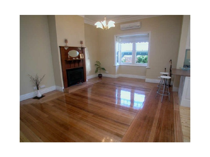 317 Mount Dandenong Road, Croydon VIC 3136