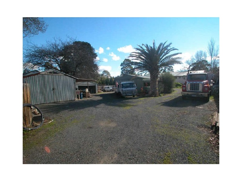 325 Maroondah Highway, Croydon North VIC 3136