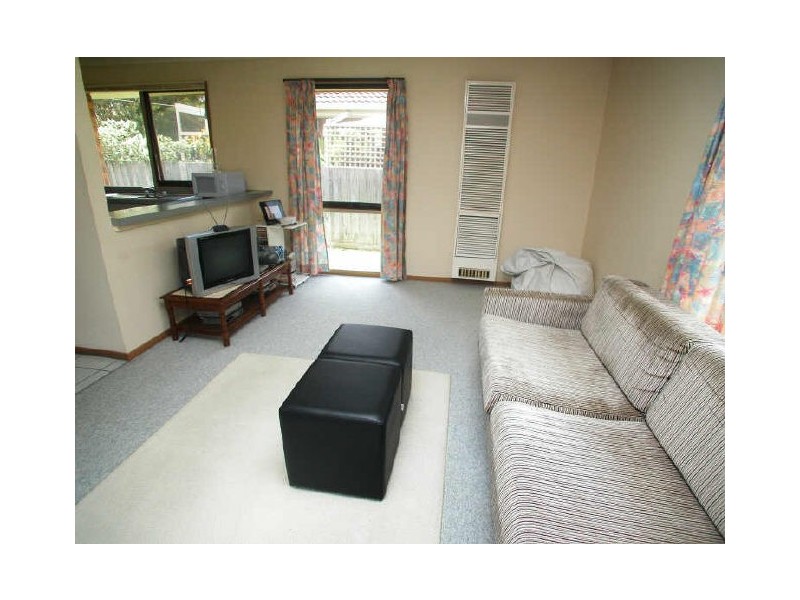 16 Ravenglass Court, Croydon Hills VIC 3136