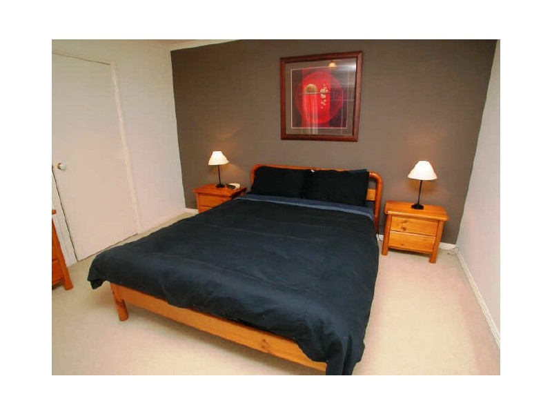 2/19 James Road, Croydon VIC 3136