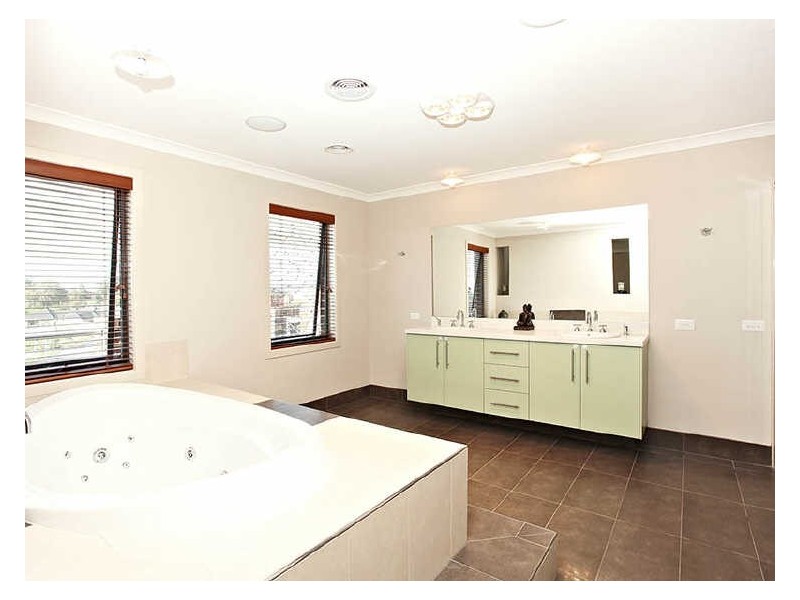 1 Wotan Court, Lilydale VIC 3140