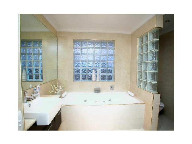 155 Plymouth Road, Warranwood VIC 3134