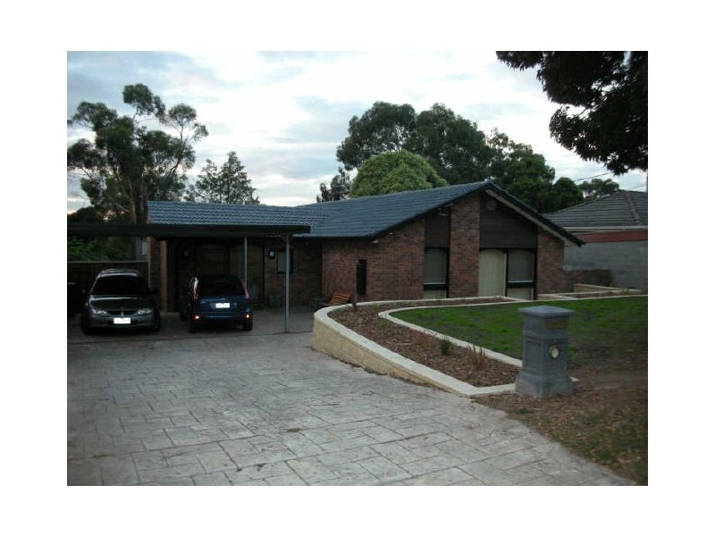 3 Walnut Drive, Kilsyth VIC 3137