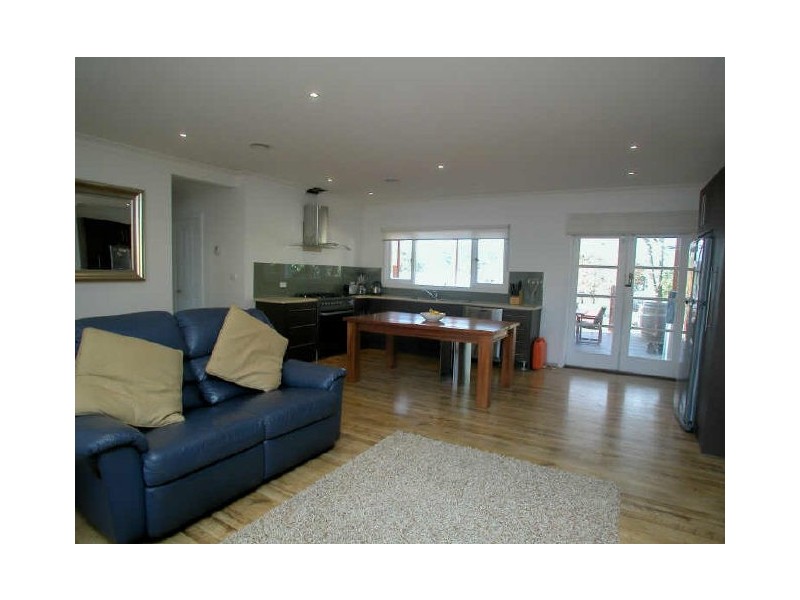 6 Hansen Road, Kilsyth VIC 3137