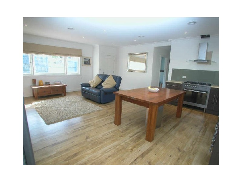 6 Hansen Road, Kilsyth VIC 3137