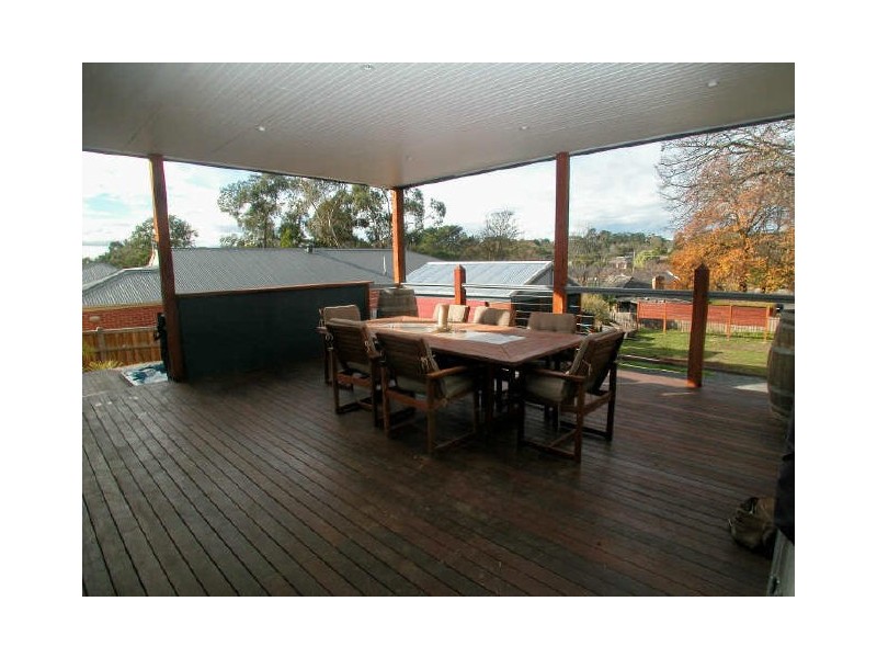 6 Hansen Road, Kilsyth VIC 3137