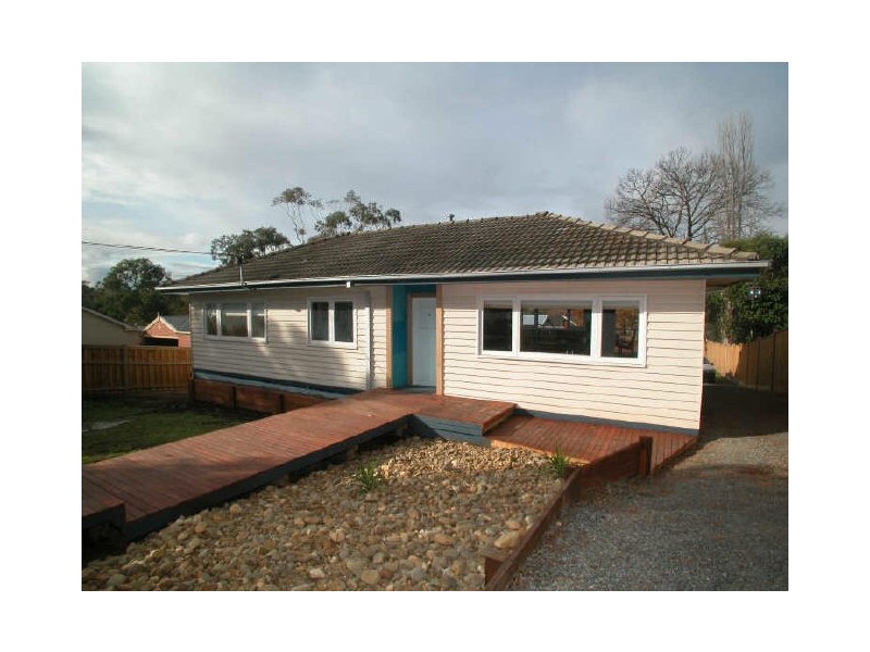 6 Hansen Road, Kilsyth VIC 3137