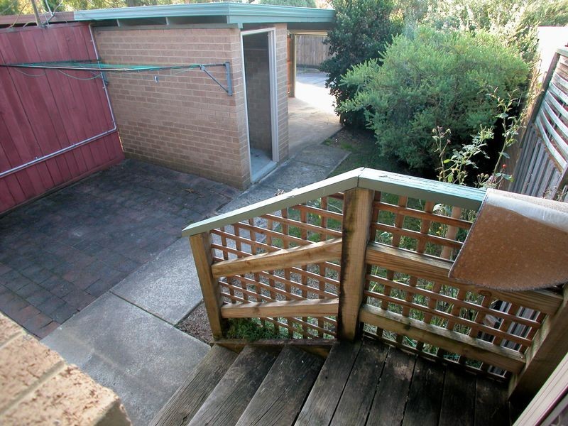25 Faraday Road, Croydon South VIC 3136