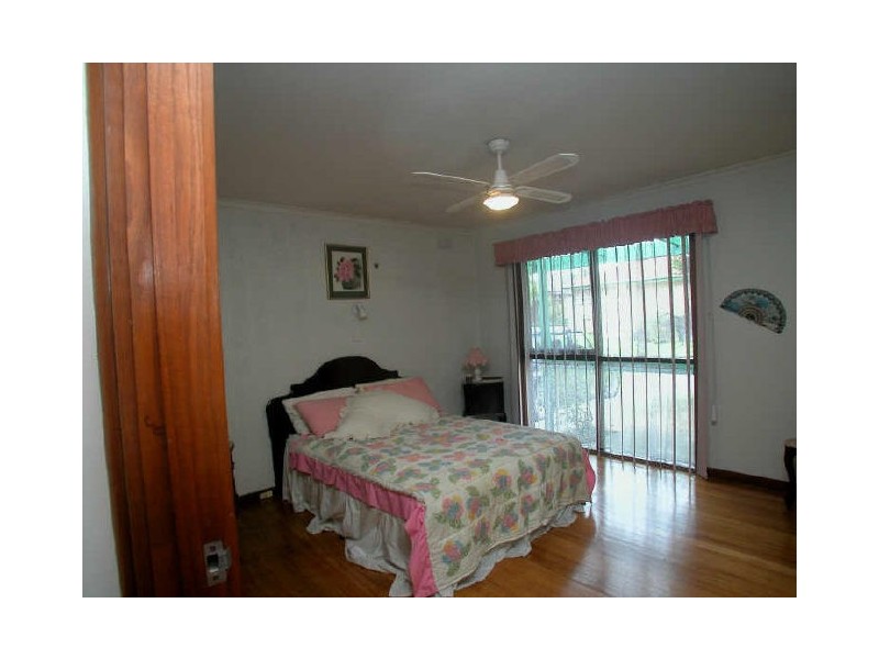 3/300 Mount Dandenong Road, Croydon VIC 3136