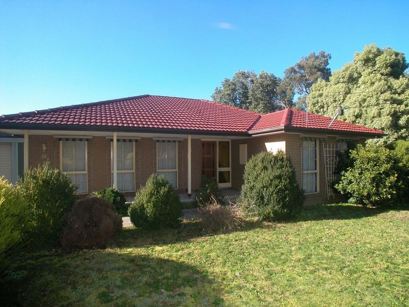 19 Parrs Road, Croydon VIC 3136