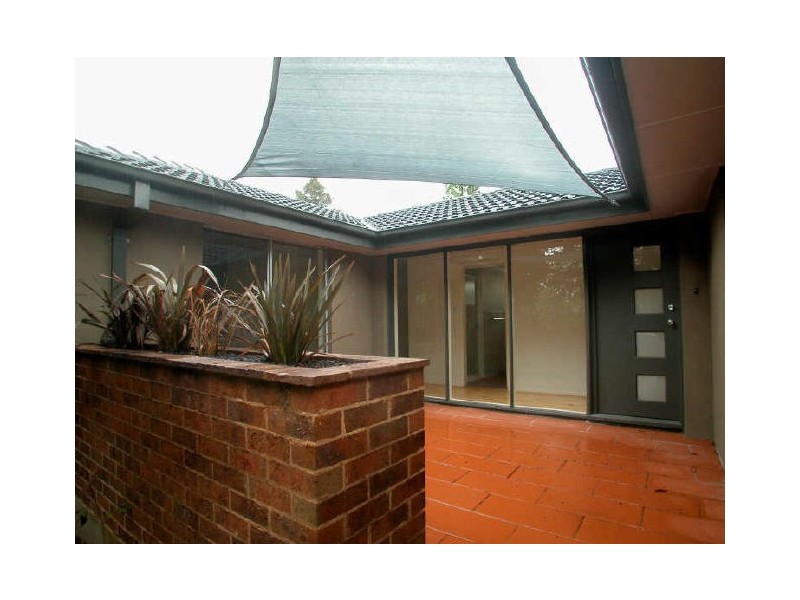 32 Hillview Drive, Kilsyth VIC 3137