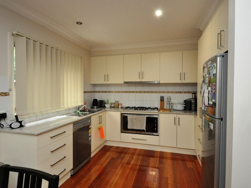 4/4-6 Cambridge Road, Mooroolbark VIC 3138