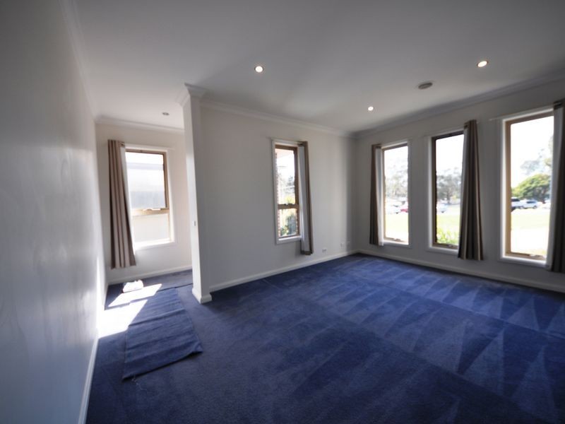 1/4-6 Cambridge Road, Mooroolbark VIC 3138