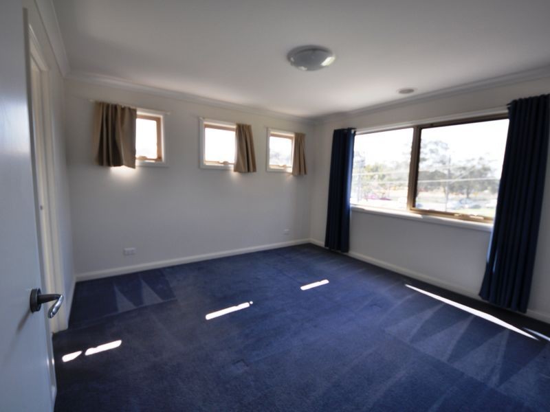 1/4-6 Cambridge Road, Mooroolbark VIC 3138