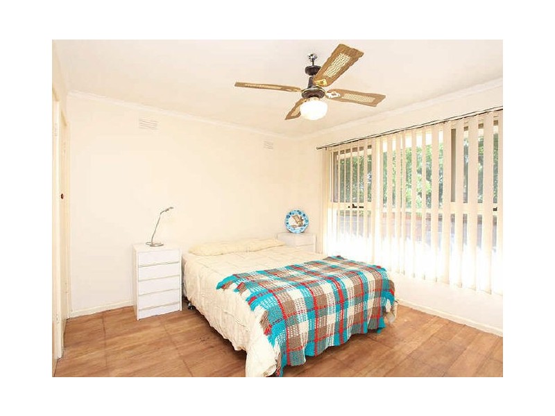 161 Cambridge Road, Mooroolbark VIC 3138