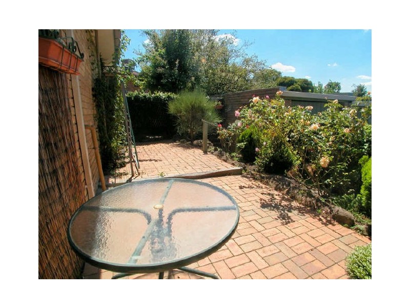 6/102-108 Croydon Road, Croydon VIC 3136