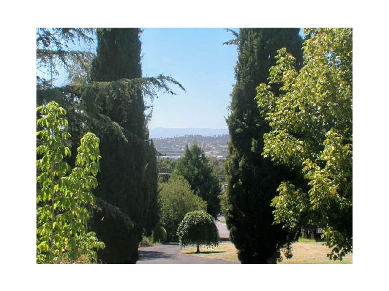 Chirnside Park VIC 3116