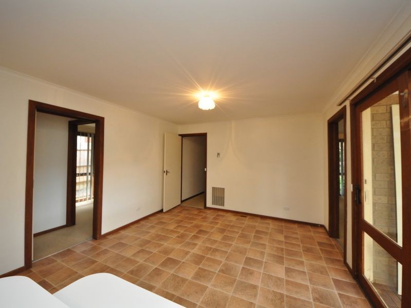 19 Narrmaen Drive, Croydon Hills VIC 3136