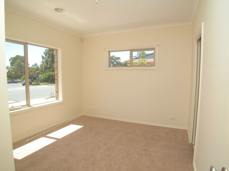 1/196 Hull Road, Mooroolbark VIC 3138