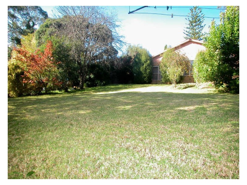 11 Somerset Crescent, Croydon VIC 3136
