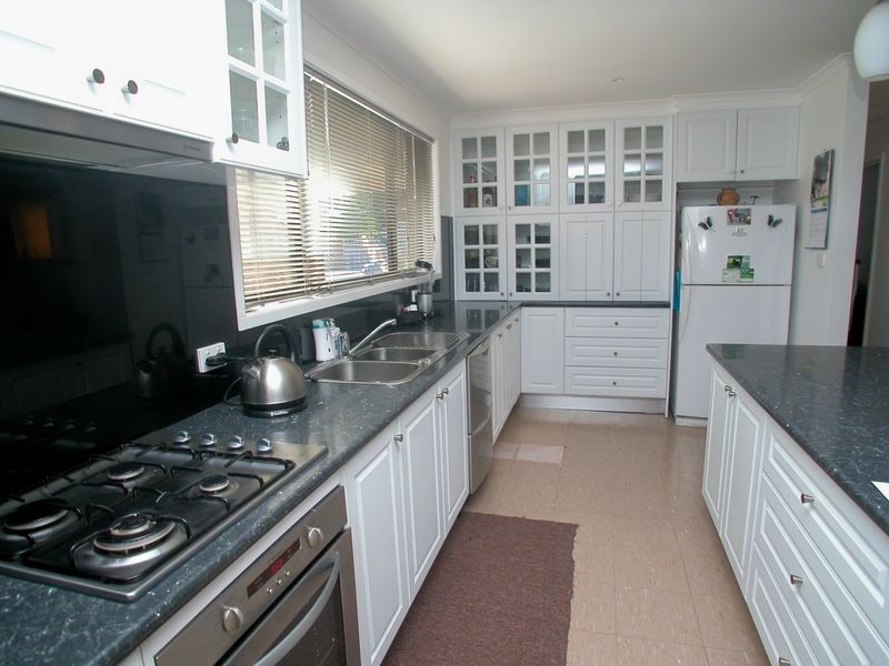 10 Larissa Court, Croydon VIC 3136