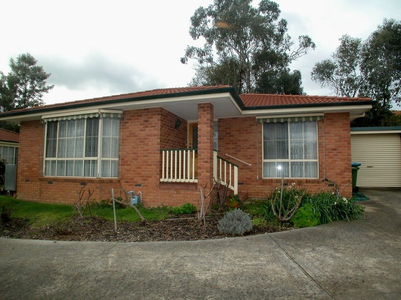 2/37A Exeter Road, Croydon North VIC 3136