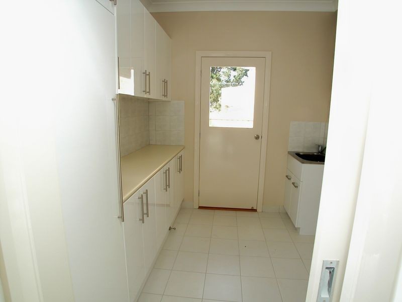 2/22 Finch Street, Notting Hill VIC 3168