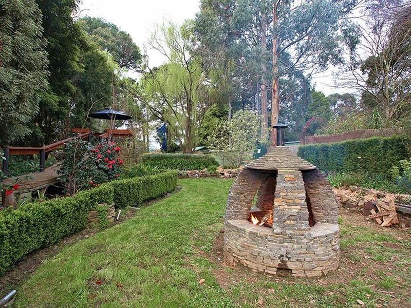 947 Mount Dandenong Tourist Road, Montrose VIC 3765