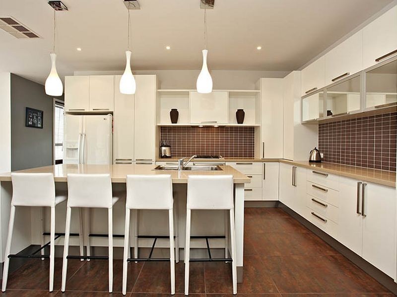 8 Richards Road, Montrose VIC 3765