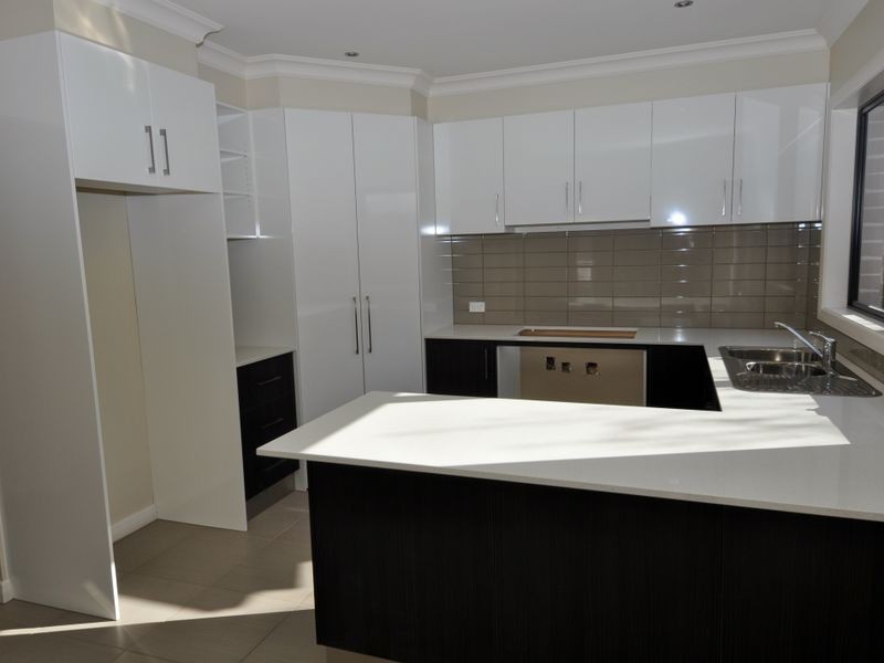 8/11 Maroondah Highway, Lilydale VIC 3140