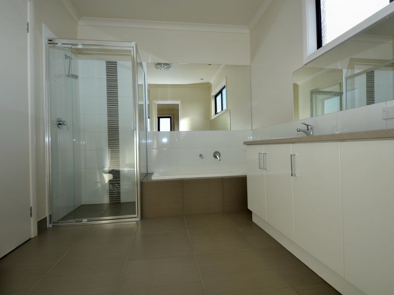 8/11 Maroondah Highway, Lilydale VIC 3140