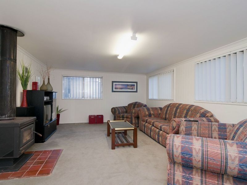 13 Taronga Crescent, Croydon VIC 3136