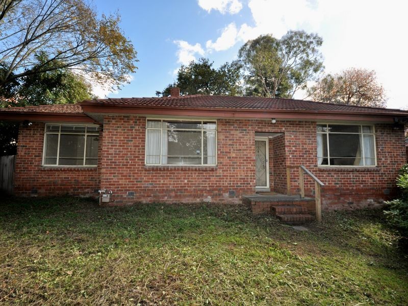 49 Wicklow Avenue, Croydon VIC 3136