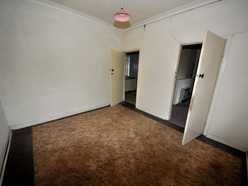 49 Wicklow Avenue, Croydon VIC 3136