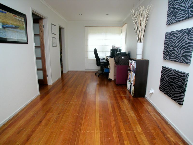 10 Araluen Drive, Croydon VIC 3136