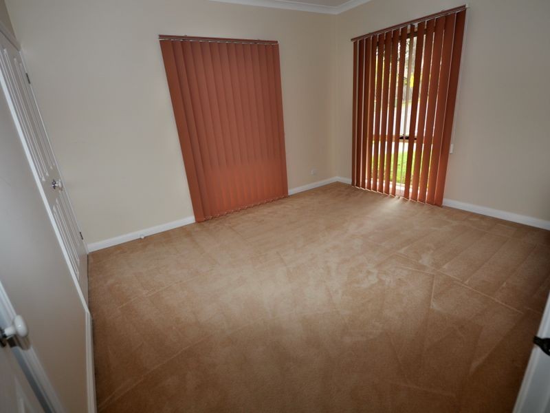 4/39 Pembroke Road, Mooroolbark VIC 3138