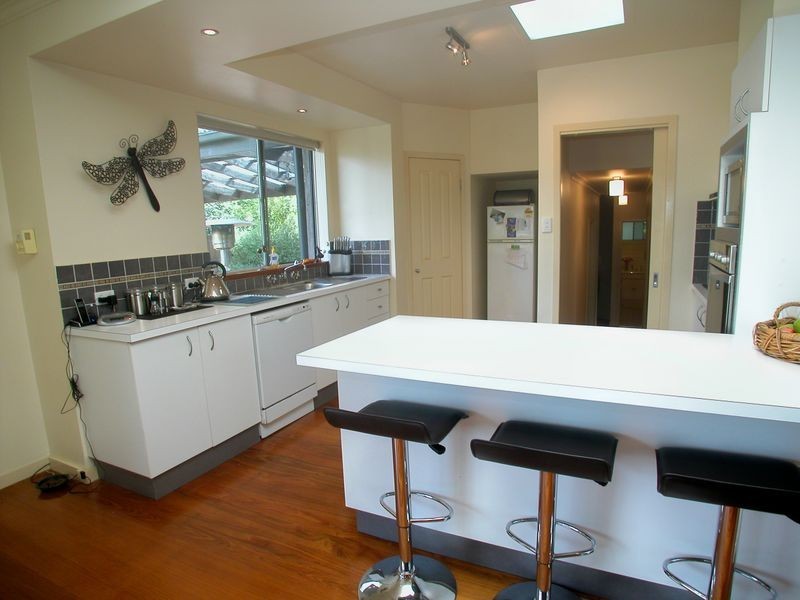 88 Lomond Avenue, Kilsyth VIC 3137