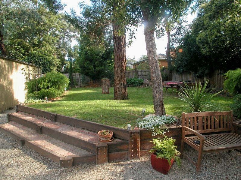 88 Lomond Avenue, Kilsyth VIC 3137