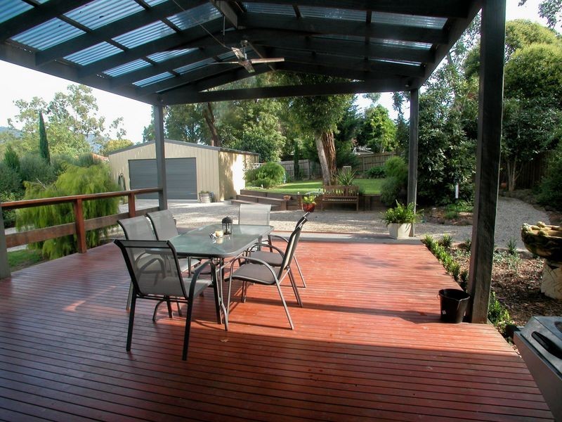 88 Lomond Avenue, Kilsyth VIC 3137