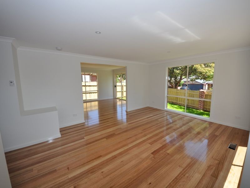 412 Dorset Road, Croydon VIC 3136