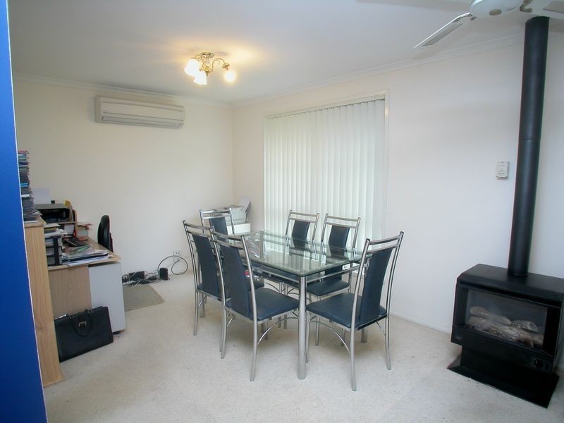 38 Allambanan Drive (Cnr Strathmiglo Crt), Bayswater North VIC 3153