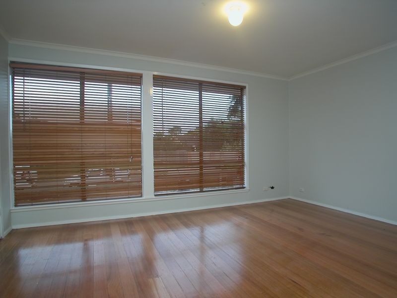 15 Warrah Street, Mornington VIC 3931