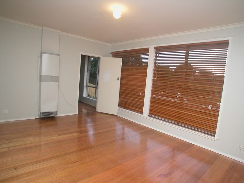 15 Warrah Street, Mornington VIC 3931