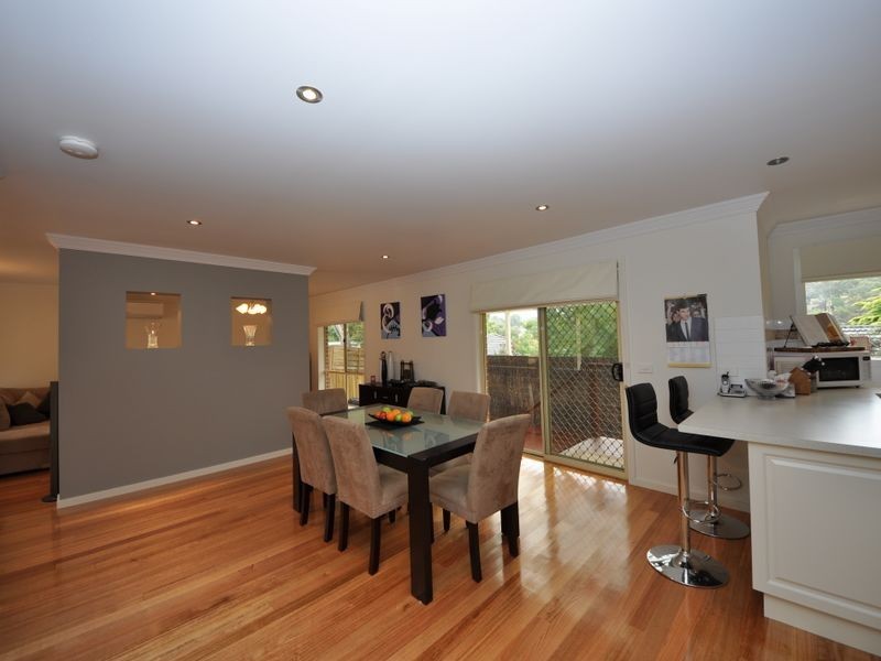 2/323 Hull Road, Mooroolbark VIC 3138