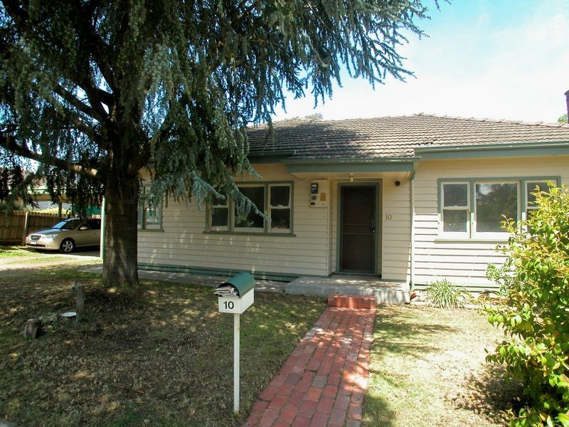 10 Mimosa Avenue, Kilsyth VIC 3137