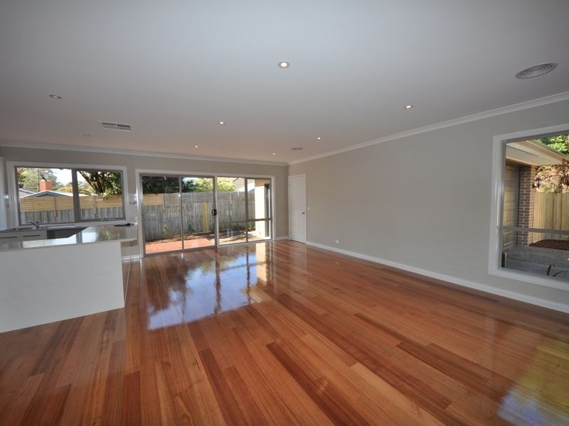Unit 2/10 Larissa Court, Croydon VIC 3136