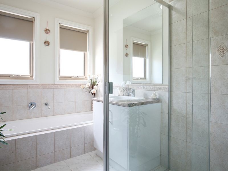 8/4-6 Cambridge Road, Mooroolbark VIC 3138