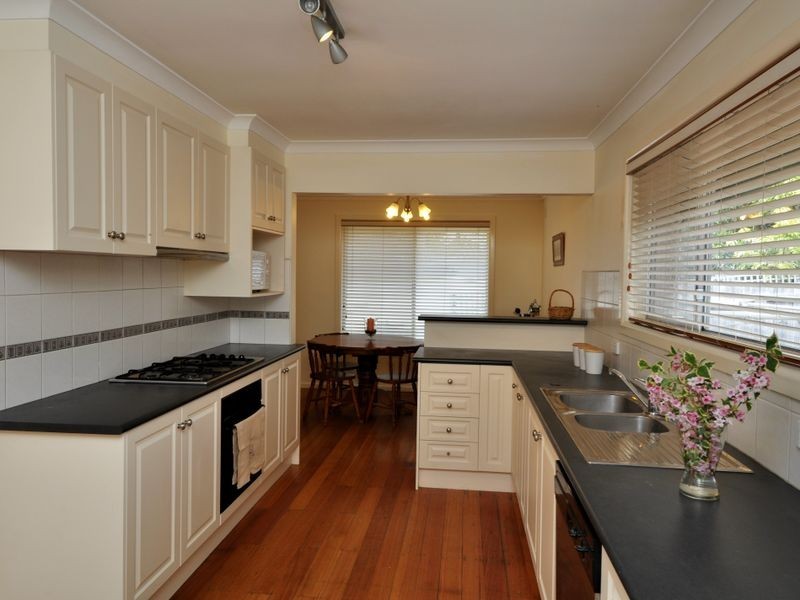 1/62 Bayswater Road, Croydon VIC 3136