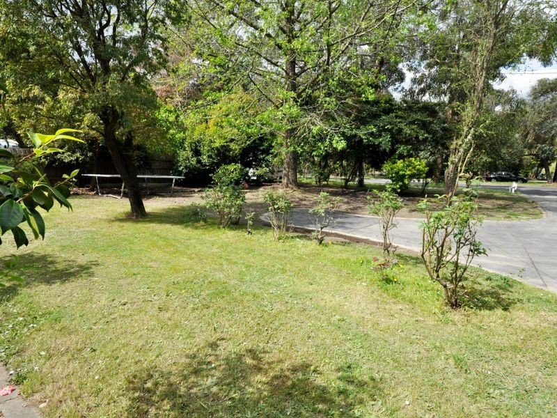 1/62 Bayswater Road, Croydon VIC 3136