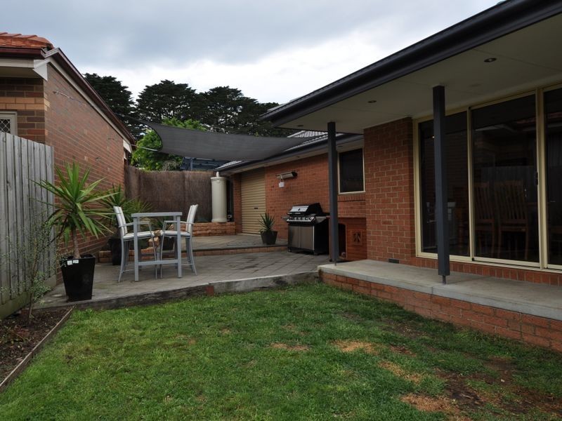 2/71 Mt Dandenong Road, Croydon VIC 3136
